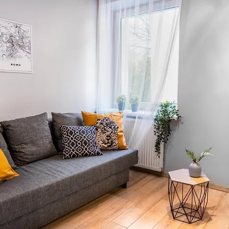 Novinea Ostrow Tumski Проживание в семье Познань