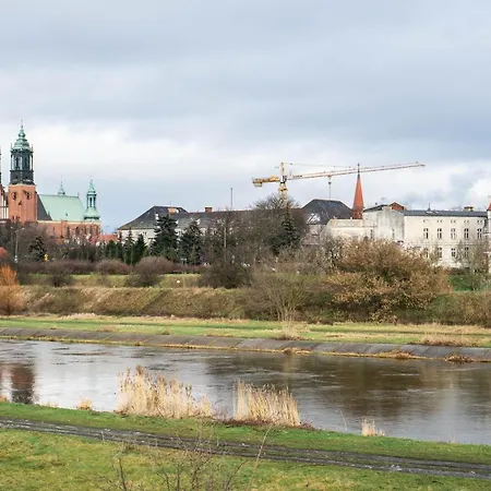 Novinea Ostrow Tumski *